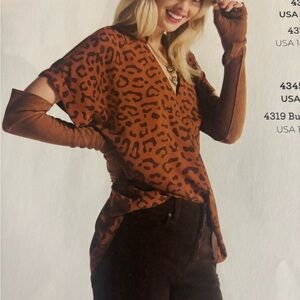 CAbi Replay Top 4345 Leopard Print Brown Blouse Size Medium EUC